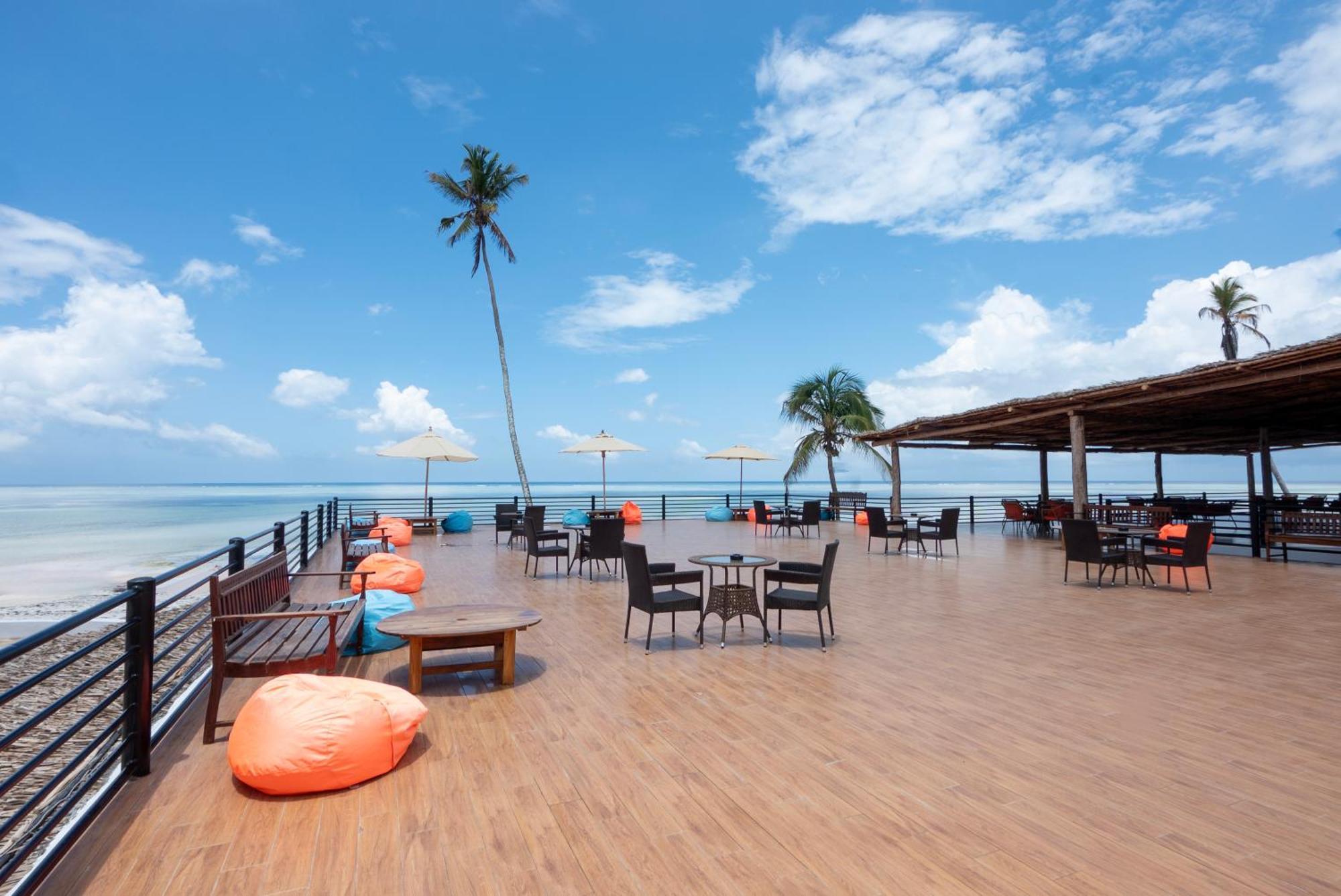 Royal Mandarin Hotel & Resort Pwani Mchangani Exteriör bild